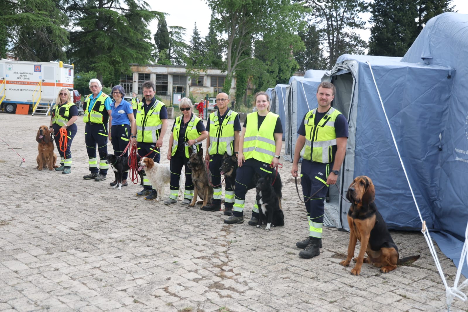 Aeroporto Duca d'Aosta - Gruppo cinofili (Foto: Bumbaca GECT-GO)